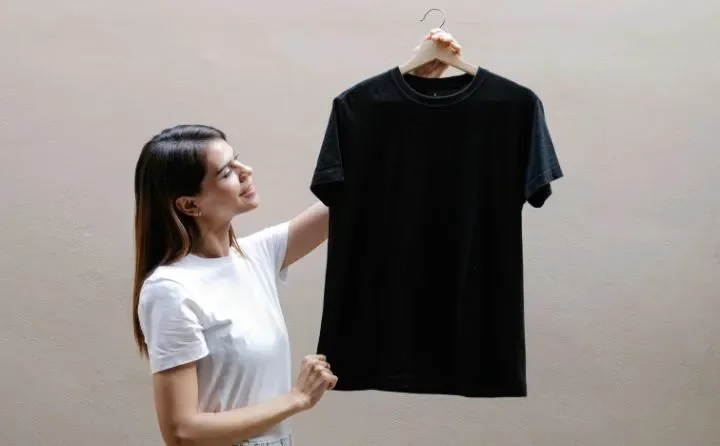 Koszule reklamowe z logo – przewodnik po wyborze, personalizacji i zamówieniu