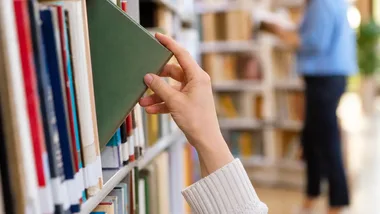Dziwne nazwiska, trudne przypadki i pułapka na językowych śmiałków