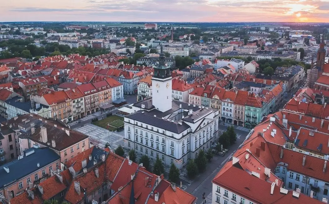 Powiat Kaliski nawiązuje współpracę z Uniwersytetem Kaliskim