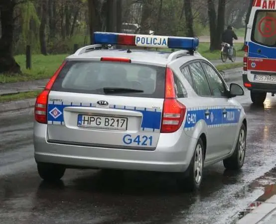 Policja prosi o pomoc w ustaleniu okoliczności wypadku drogowego w Wolicy