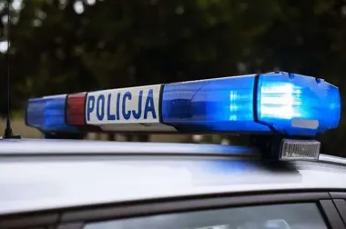 Wybiegł ze sklepu z czekoladami, po chwili wpadł w ręce policji