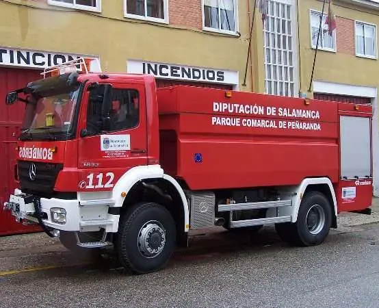 Pożar budynku gospodarczego w Sierzchowie - interwencja straży pożarnej