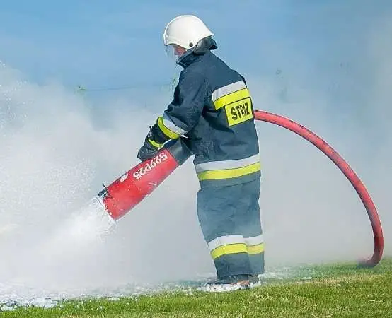 Czujka dymu - klucz do bezpieczeństwa w sezonie grzewczym