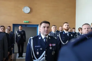 Awanse w wielkopolskiej policji - 76 osób, w tym funkcjonariusze z Kalisza