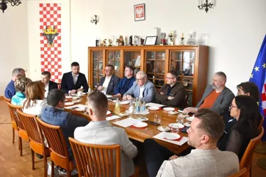 Rowerowe ścieżki, bezpieczeństwo i wspólne plany gmin przy jednym stole