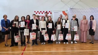 W Asnyku młodzi ścisłowcy sprawdzili wiedzę w konkursie, który połączył trzy dziedziny