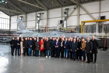 Samorządy i wojsko szukają wspólnego języka nad bezpieczeństwem i transportem