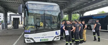 Strażacy sprawdzili autobusy elektryczne KLA. Chodzi o sekundy